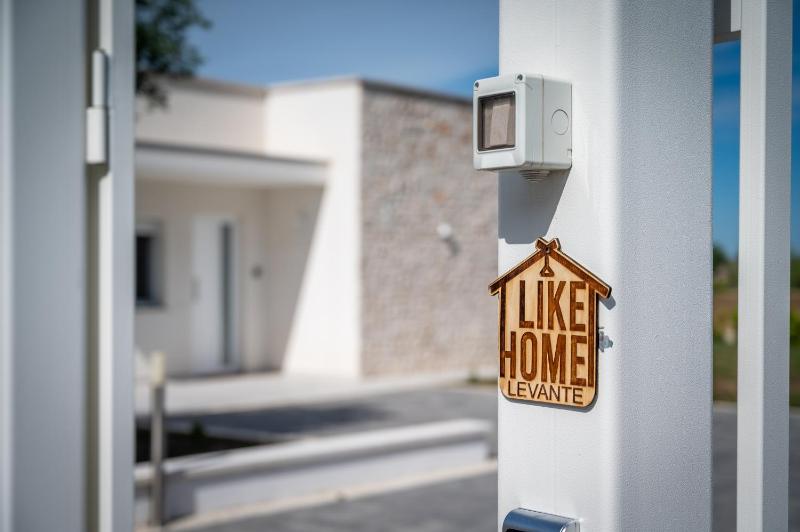 LikeHome Taranto - 2 ville indipendenti