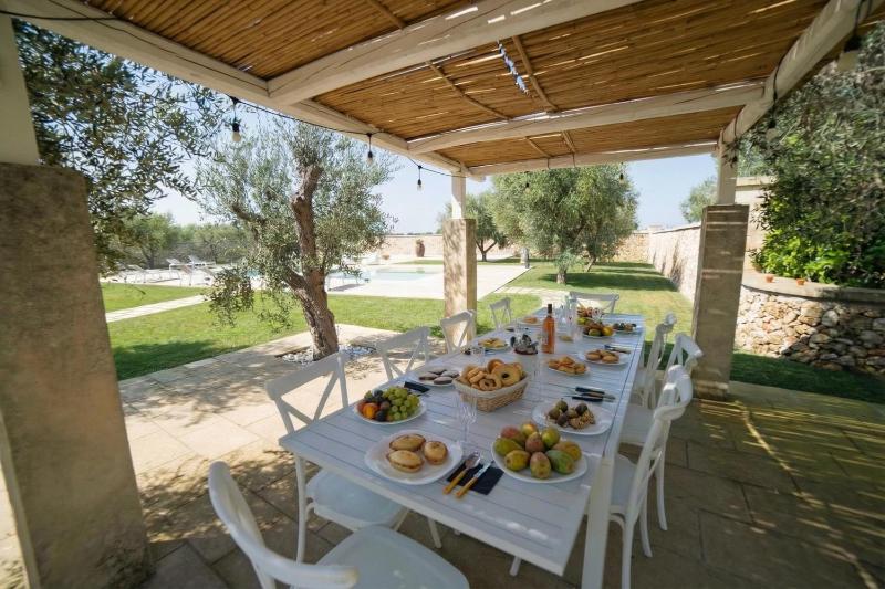Lisària Villa Delle Meraviglie With Pool