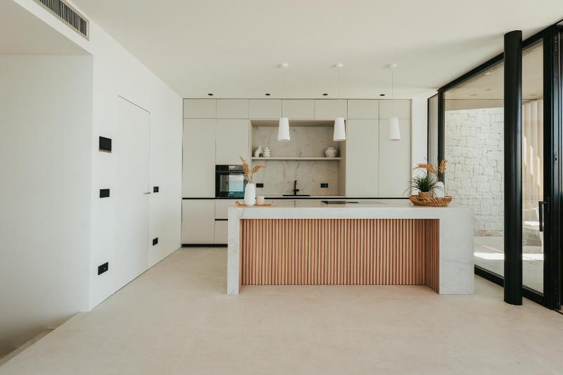 LUXE VISTA Lakeside Villa Brenzone