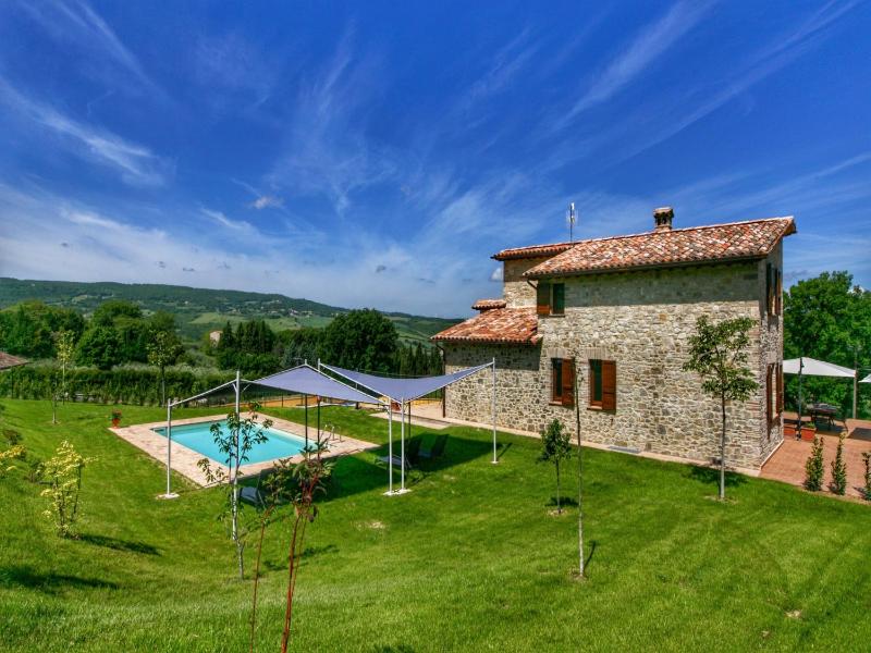 Luxurious Villa in Vasciano Umbria with Private Pool
