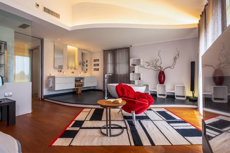 Luxury Golf Villa
