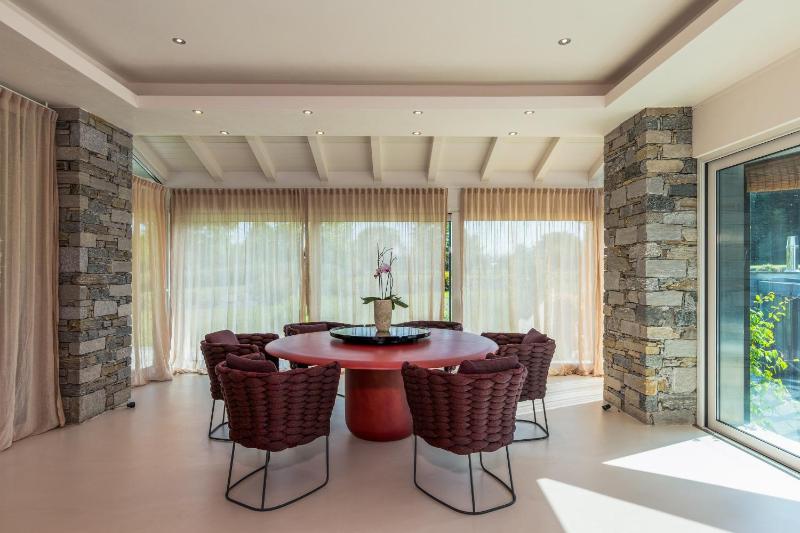 Luxury Golf Villa