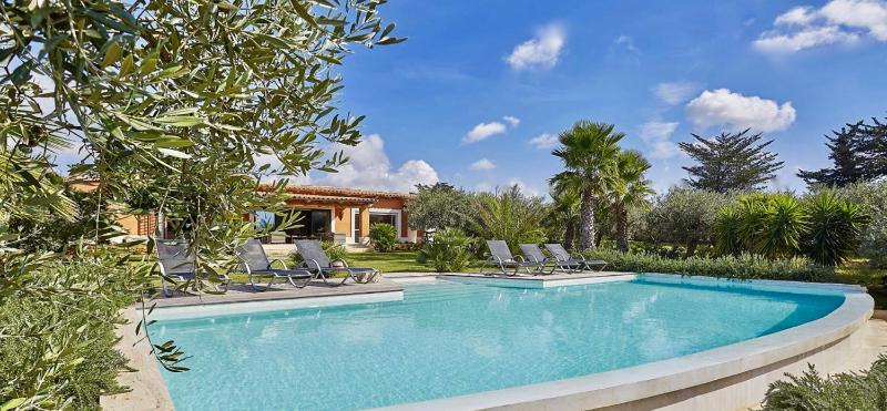 Luxury Sicily Villas by Geocharme