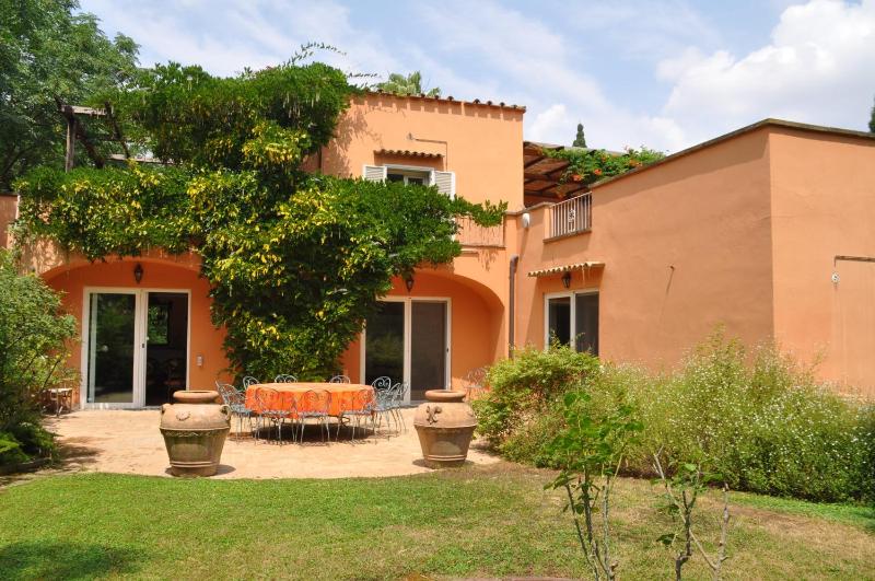 Luxury Villa - Appia Antica
