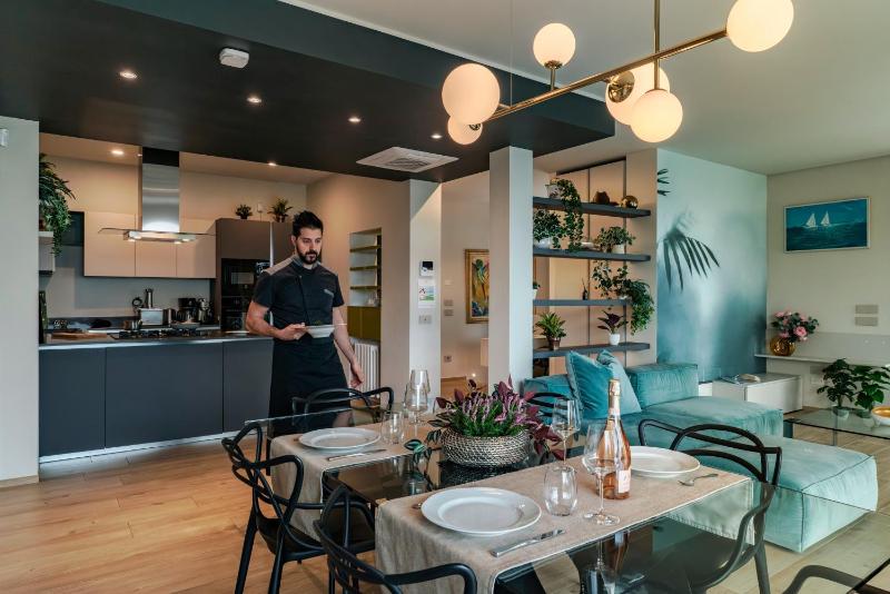 LUXURY VILLA ORIZZONTI - Regarda Travel