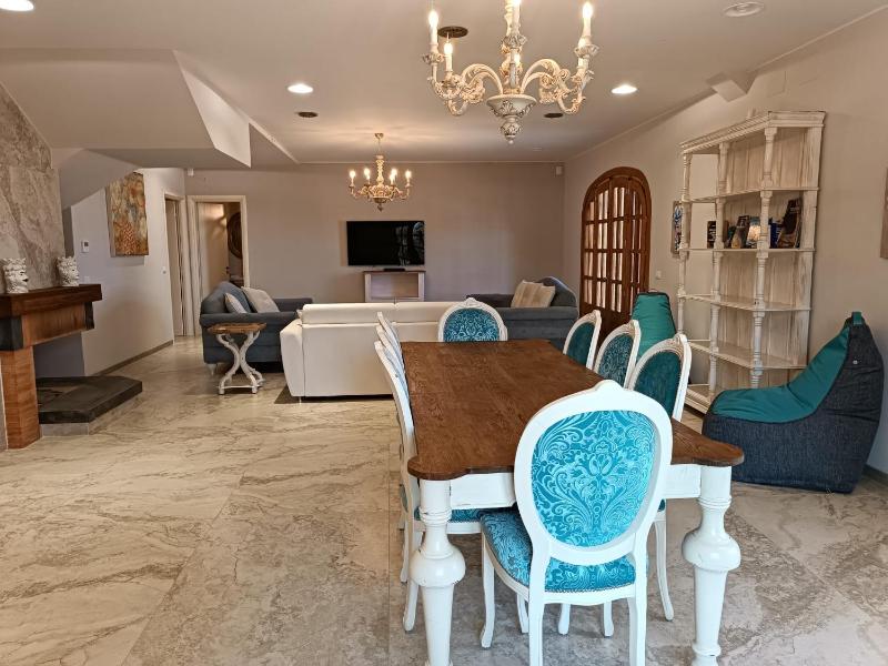 LUXURY VILLA Vittorianna Etna- Taormina & Seaview with Pool