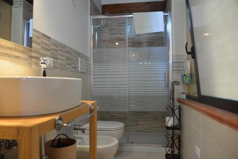 Marlù Luxury Rooms Pool and Garden