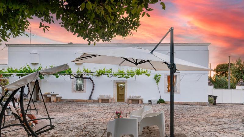 Masseria Profilo 8, Emma Villas