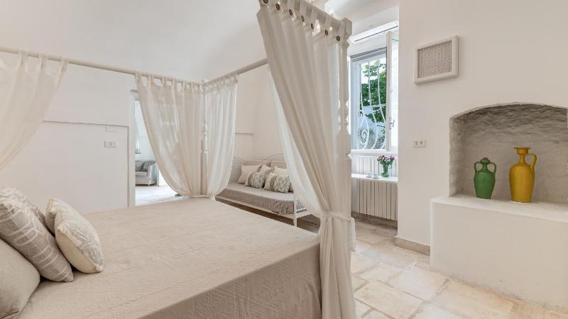 Masseria Profilo 8, Emma Villas