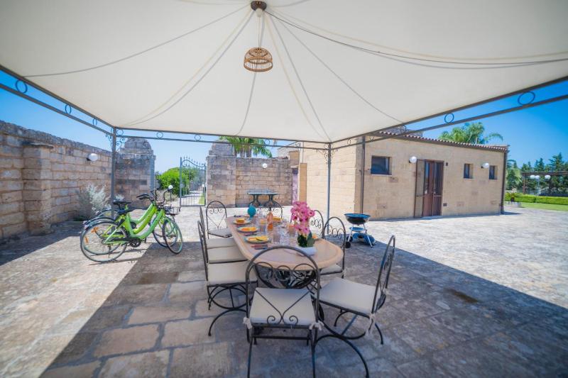 Masseria Relais Saraceno With Pool - Happy Rentals