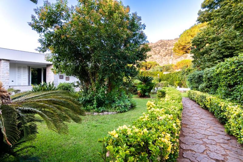 Mondello luxury villa con piscina