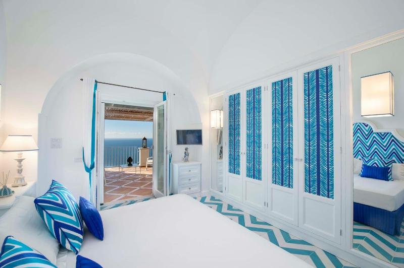My Exclusive Italy - Exclusive Villa in Praiano with Pool & View