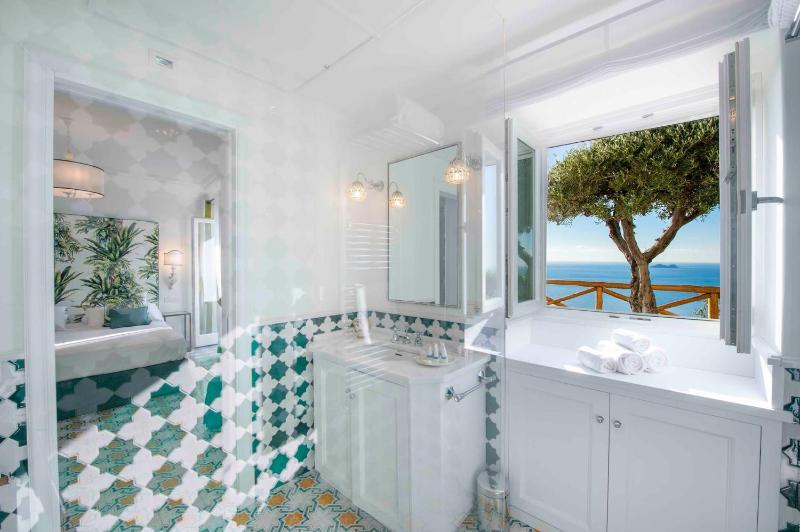 My Exclusive Italy - Exclusive Villa in Praiano with Pool & View