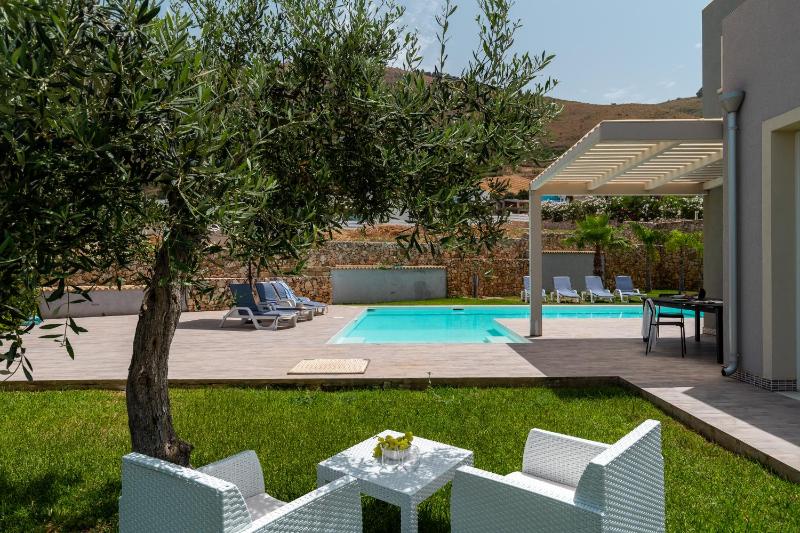 Nuova Villa a Scopello con piscina privata