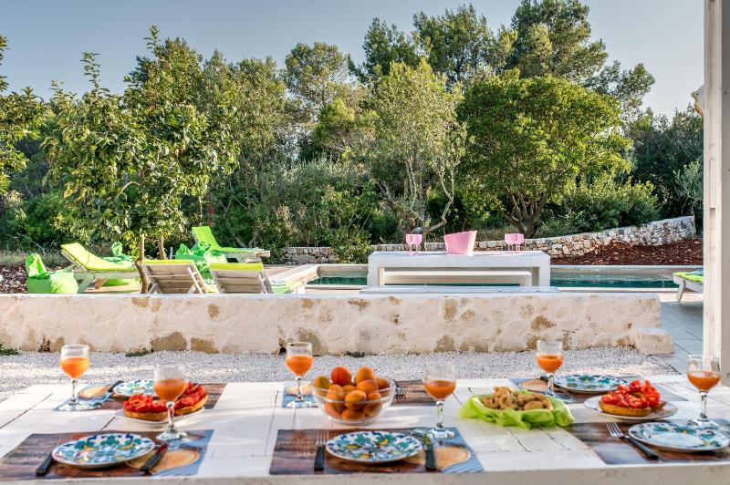 Ostuni Hills Boutique Villa-AC in every room