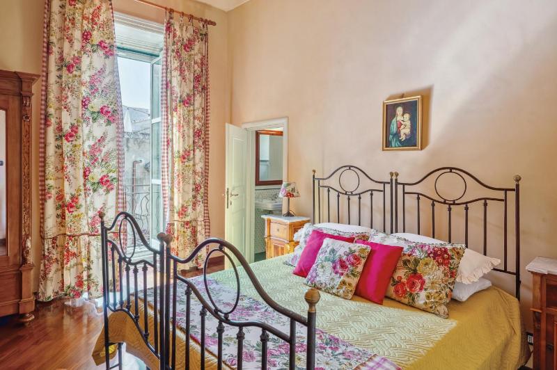 Palazzo Di Lorenzo - Exclusive Palace with Panoramic Terrace and Minipool