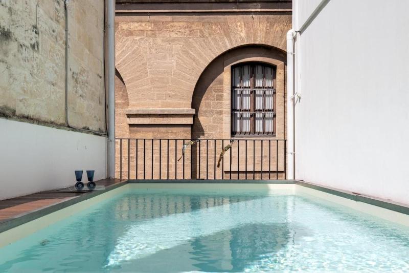 Palazzo P D'ajmo - Dimora Storica