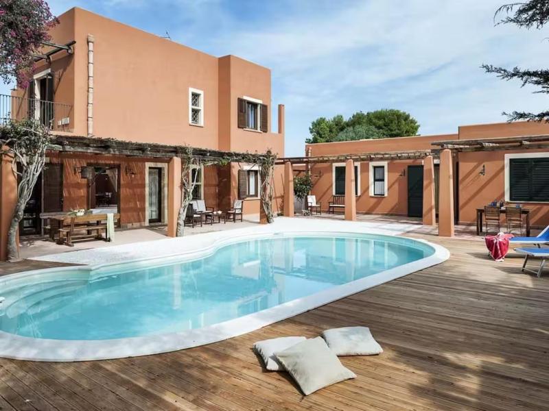 Relais Virginia Sea & Pool, Marsala