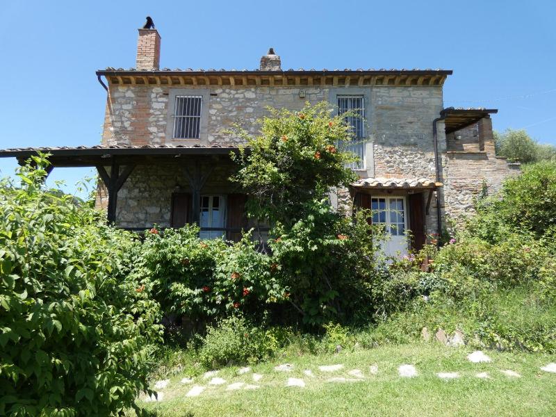 SCAPPO IN UMBRIA, il Fienile