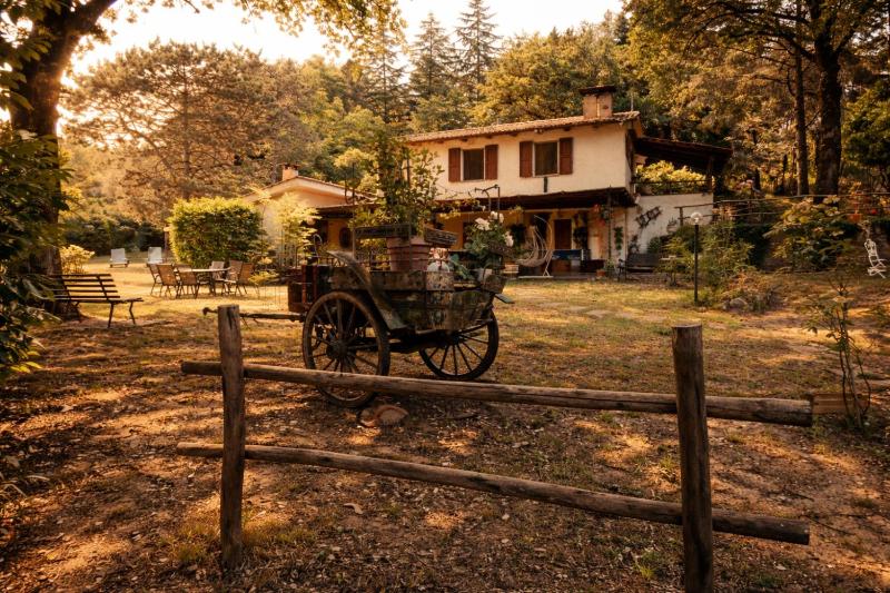 SCAPPO IN UMBRIA, La Casa nel bosco