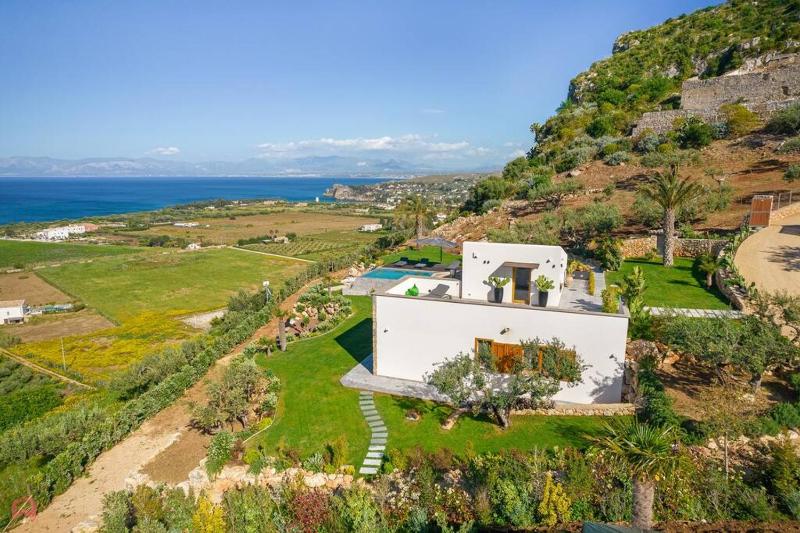 Sea View Villa whit Pool
