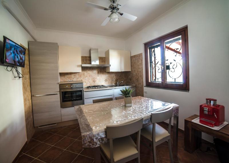 SEASIDE COTTAGE LADISPOLI CERRETO