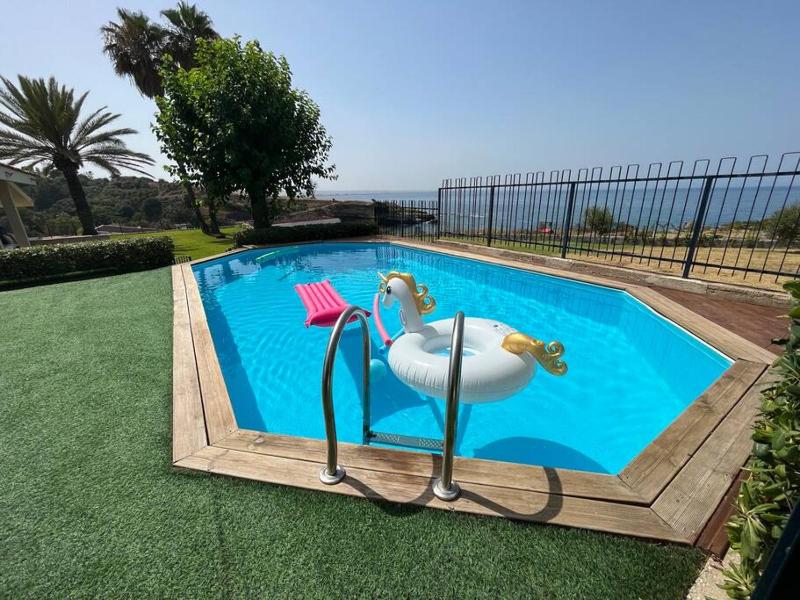 SERENDIPITY VILLA sea view, sun and Etna