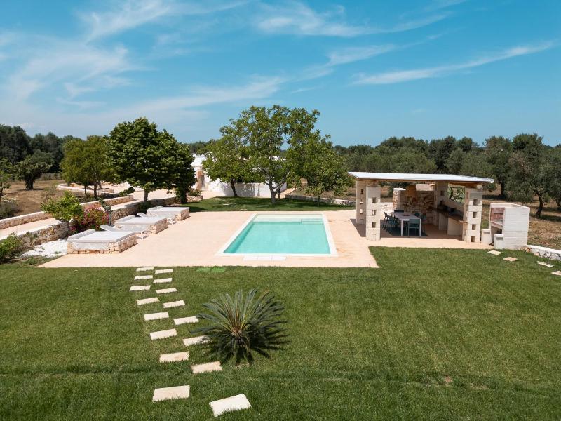 SestaLuna Ostuni - Trulli con piscina privata