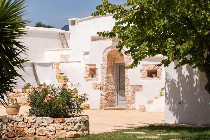 SestaLuna Ostuni - Trulli con piscina privata