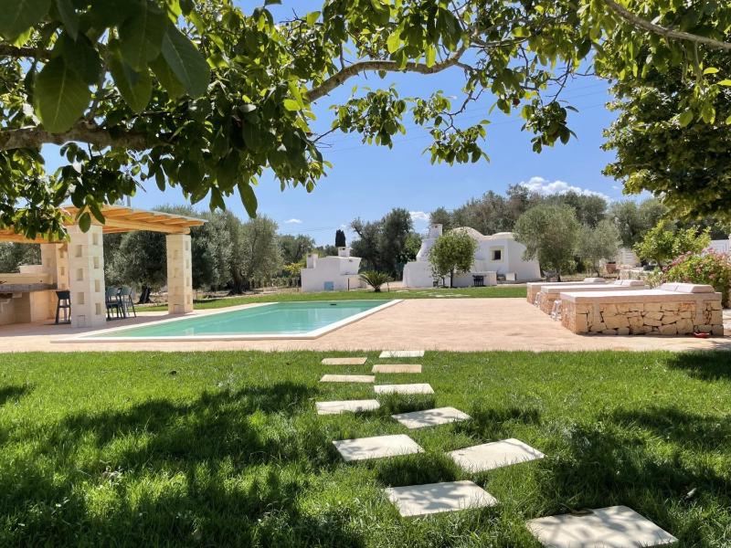 SestaLuna Ostuni - Trulli con piscina privata