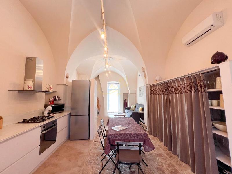 TD Torretta Macramè amid the Mediterranean scrub