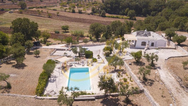TD Trulli Altura with Pool & Stunning Sunsets