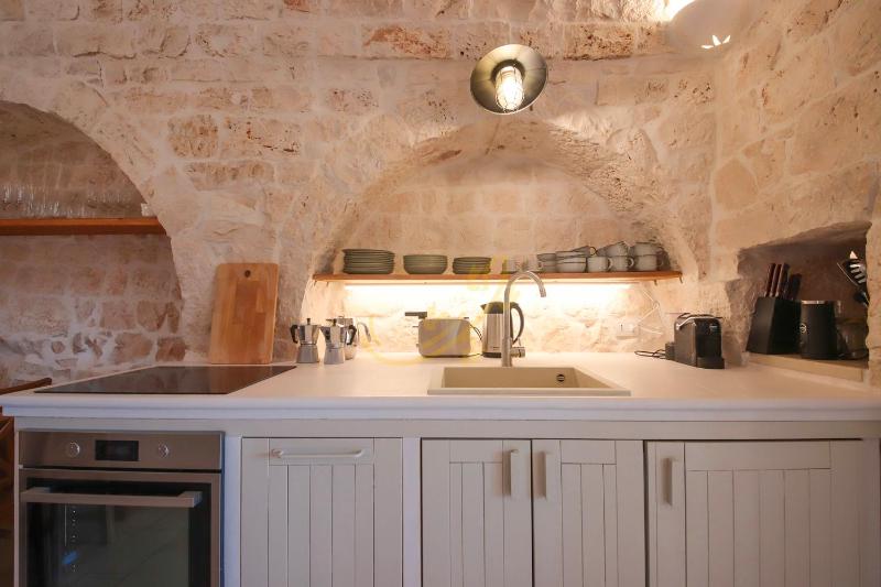 TD Trulli Altura with Pool & Stunning Sunsets