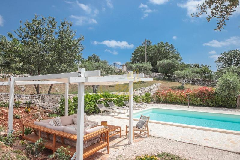 TD Trulli Altura with Pool & Stunning Sunsets