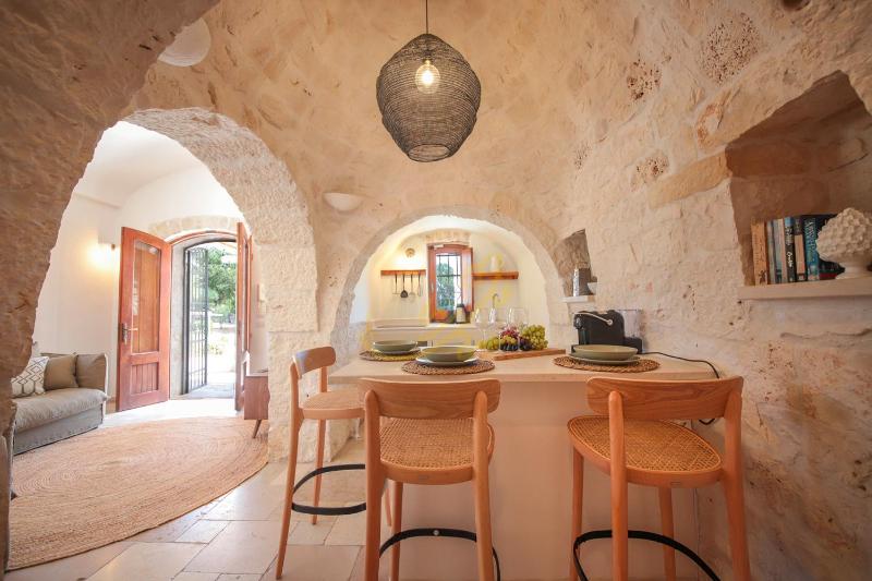 TD Trulli Altura with Pool & Stunning Sunsets