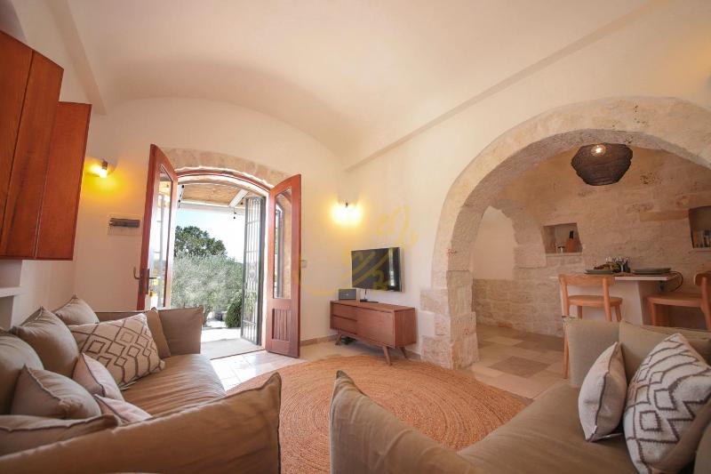 TD Trulli Altura with Pool & Stunning Sunsets