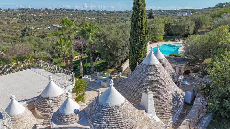 TD Trulli di Bouganville with Large Amazing Pool
