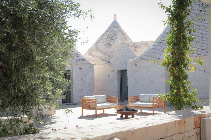 TD Trulli Lorusso Design Luxury Trulli with Pool
