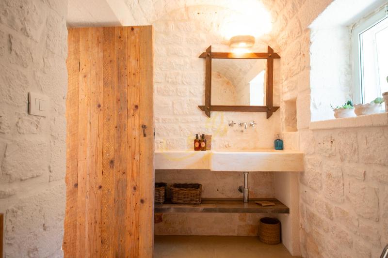 TD Trulli Vittoriani Charme and Pure Nature w pool