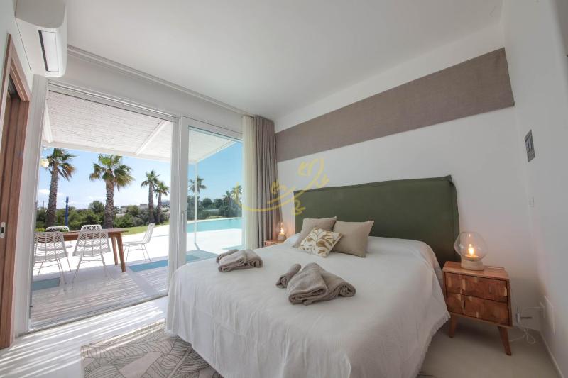 TD Villa Maestrale Luxury Pool & Sea View