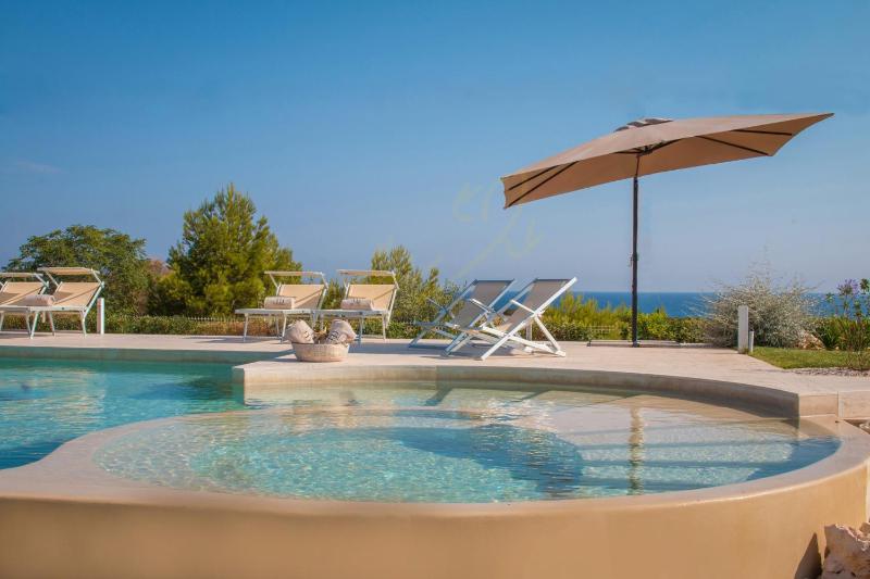 TD Villa Ponente Luxury Villa with Sea View Pool