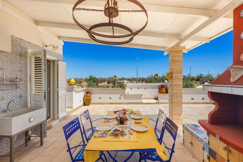 Tenuta La Cornola by BarbarHouse