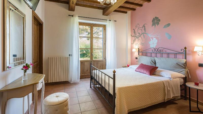 TENUTA MONTIEPOLI 12&3, Emma Villas