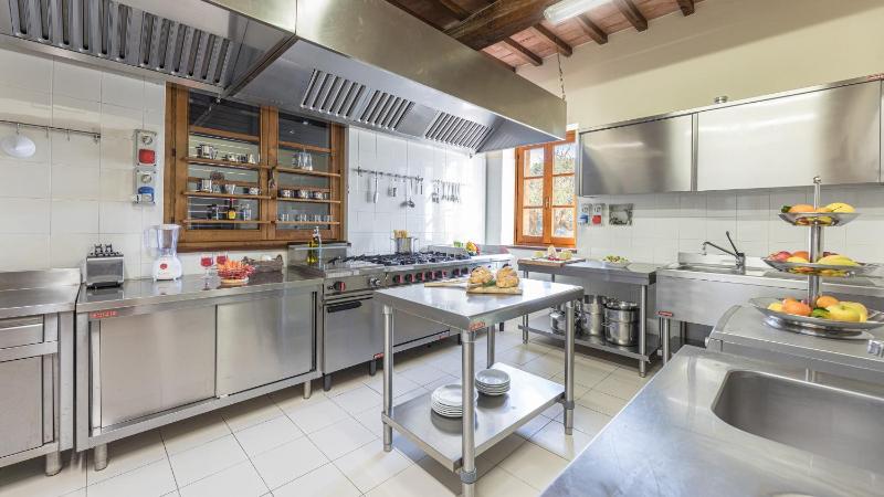 TENUTA MONTIEPOLI 12&3, Emma Villas