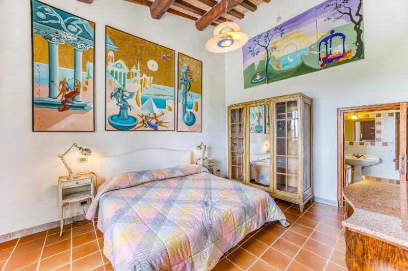 Torre Del Melograno With Heated Pool - Happy Rentals