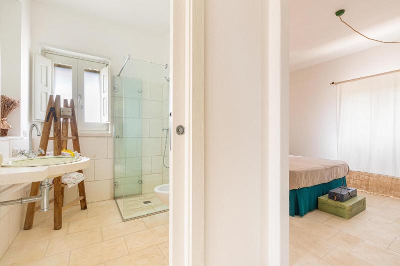 Trulli Almaviva by Perle di Puglia