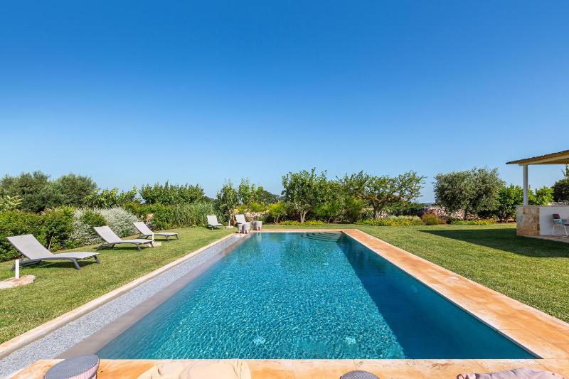 Trulli Almaviva by Perle di Puglia