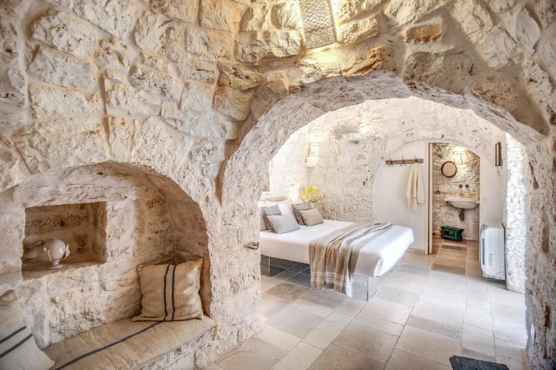 Trulli cicale e olive