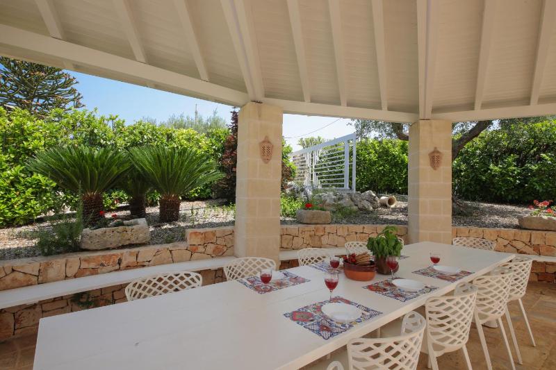 Trulli del Carrubo by Apulia Hospitality
