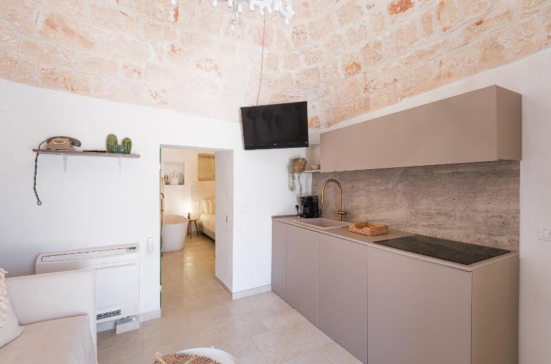 Trulli di Mamma Marì by STHEY